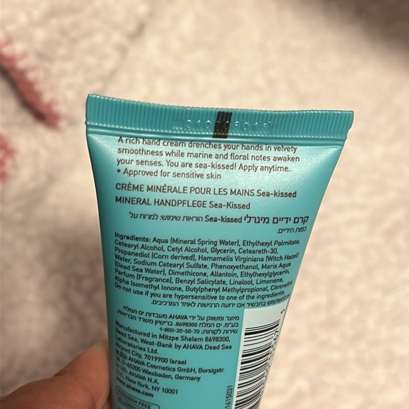 ‼️SOLD‼️Dead Sea water mineral hand cream - Picture 2 of 2